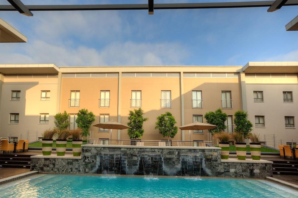 City Lodge Hotel At Or Tambo International Airport Kempton Park Exteriér fotografie