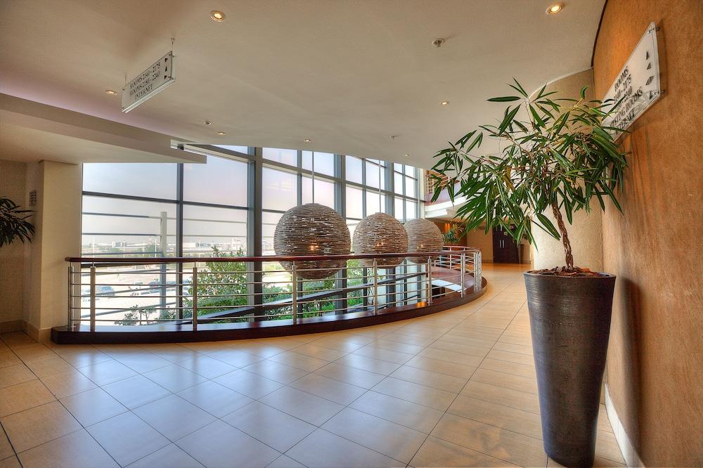City Lodge Hotel At Or Tambo International Airport Kempton Park Exteriér fotografie